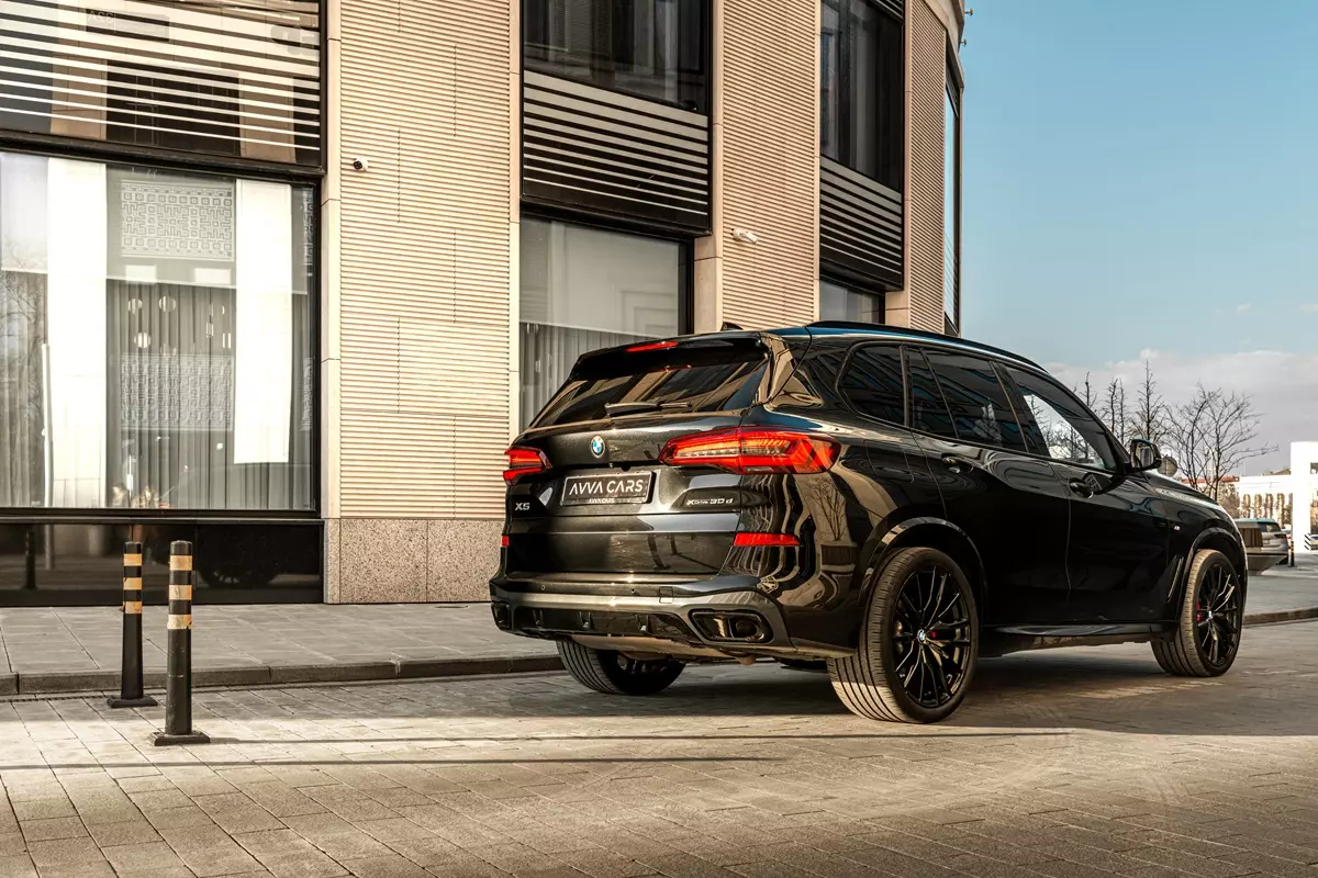 BMW X5 Black